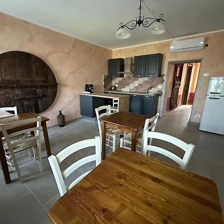 Nel Caruggio - Nocleg ze śniadaniem 3*