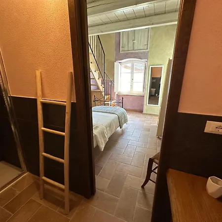 Nel Caruggio - Nocleg ze śniadaniem Mornese